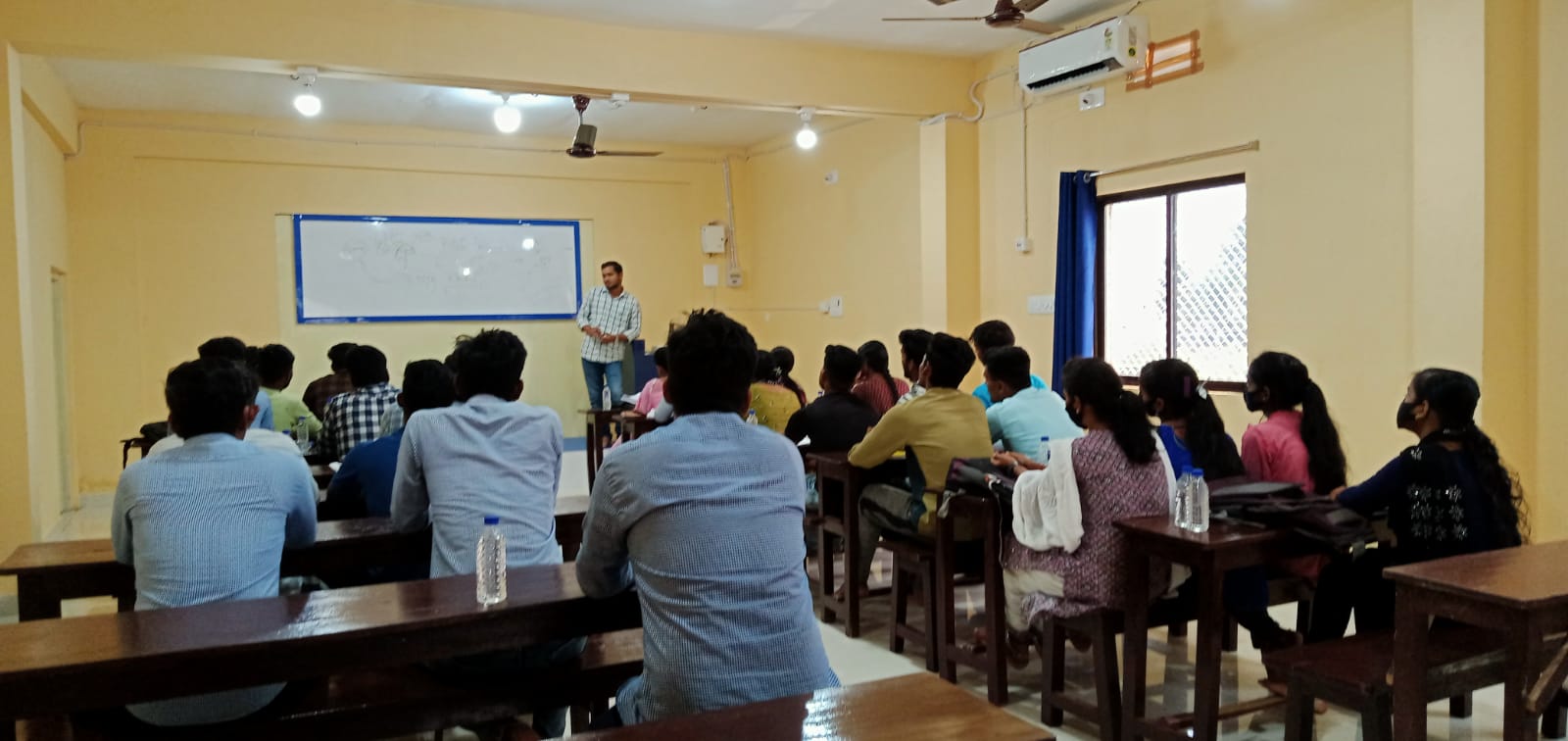 Classroom 8